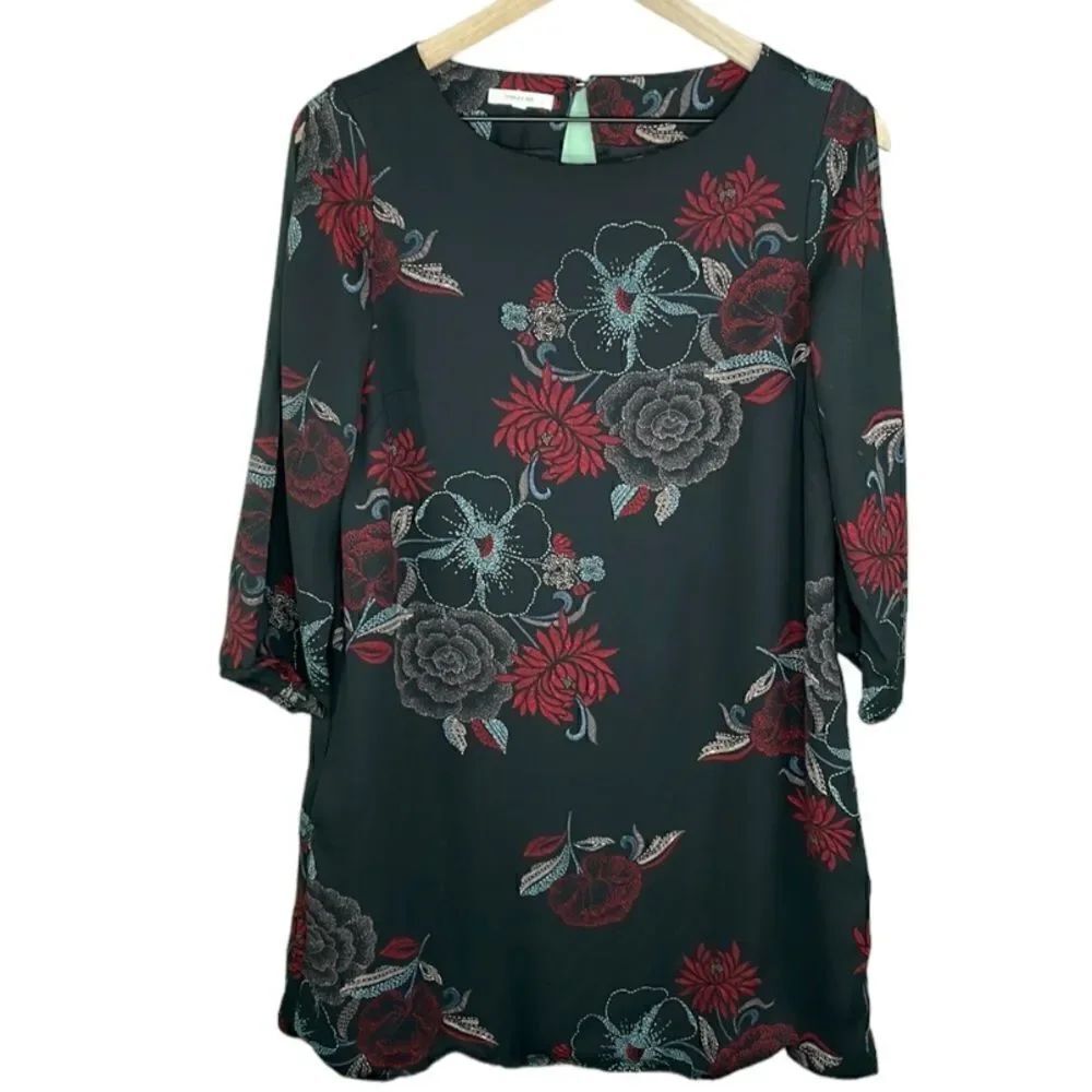 Maurices Floral Print Shift Dress Cold Shoulder size XS
